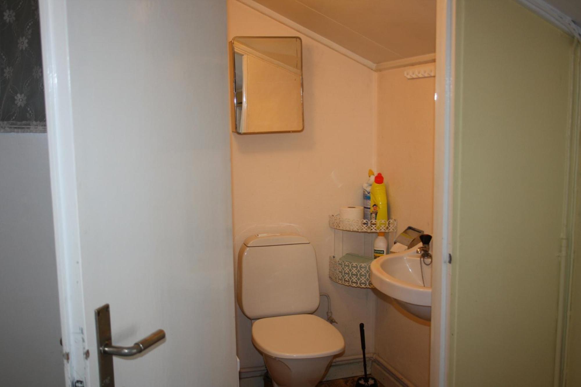 Ferienwohnung Tyforsgarden Mjolnartorpet Zimmer foto